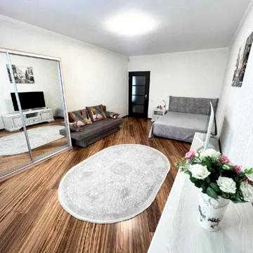 Голосіївська вул., 13