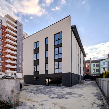 Загадкова вул., 9