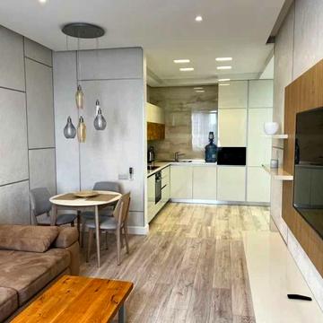 Саксаганського вул., 37-К