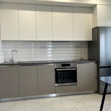 Дніпровська набережна вул., 26-Б