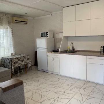 Авдіївська вул. (Псковська), 53