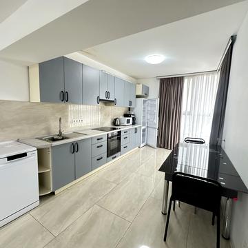 Чорновола вул., 5