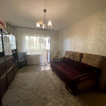 Леоніда Бикова бульв., 10