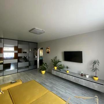 Зернова вул., 30-А