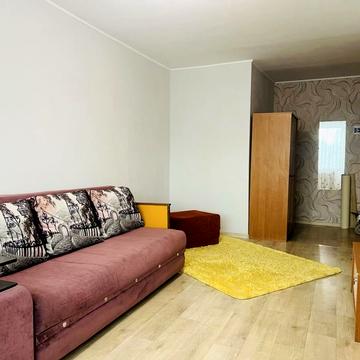 Героїв Крут вул. (Фурманова), 8