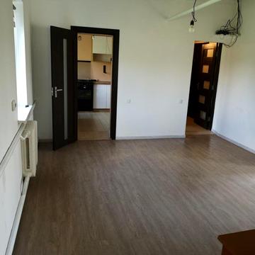 Вишгородська вул.