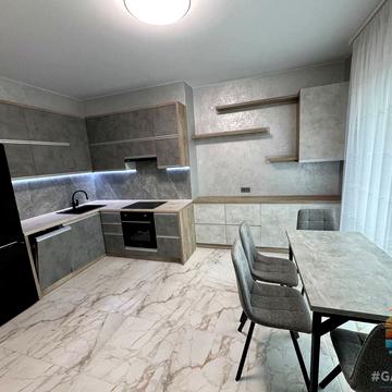 Добровольців пров., 21