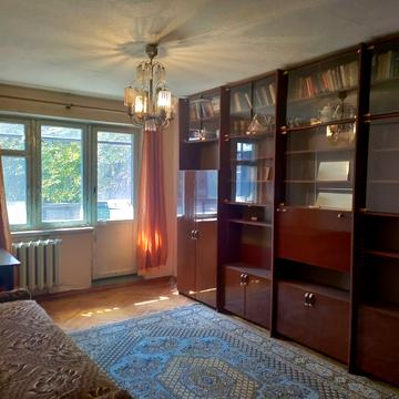 Гвардійців-Широнінців вул., 10б