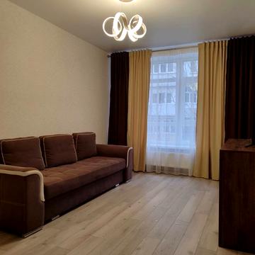 Князя Ярослава Мудрого просп., (Будинок)