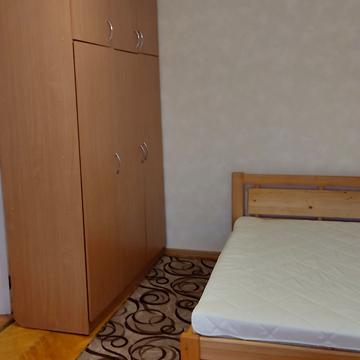 Вінстона Черчилля вул. (Червоноткацька), 37/9