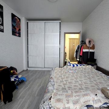 Михайла Грушевського вул., 30в