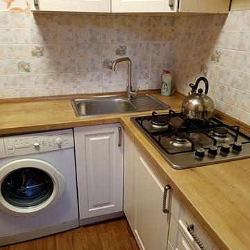 Вацлава Гавела бульв. (Івана Лепсе), 7