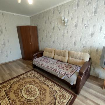 Академіка Корольова вул., 98/1