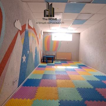 Щаслива вул., 44