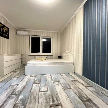 Софії Русової вул., 7