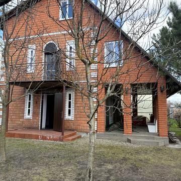 Центральна вул.