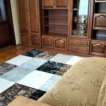 Академіка Філатова вул., 1/22