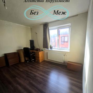 Миру вул., 16