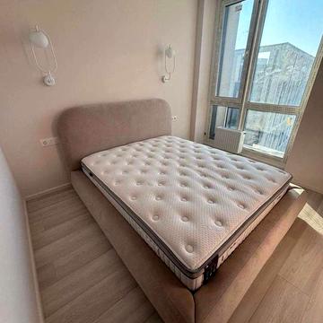 Зарічна вул., 4