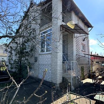 Центральна вул.