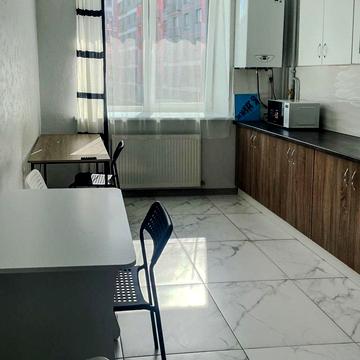 Національної Гвардії вул., 14з