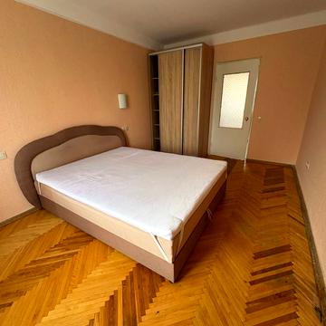 Світлицького вул., 21