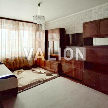 Академіка Єфремова вул. (Командарма Уборевича), 7-А