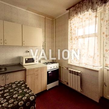 Академіка Єфремова вул. (Командарма Уборевича), 7-А