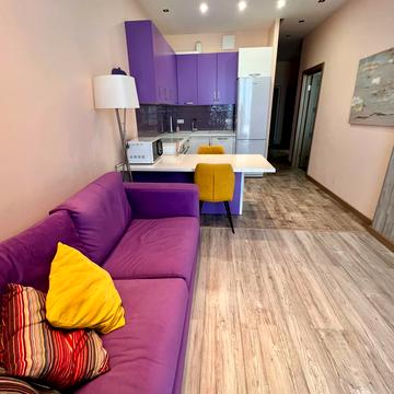 Анатолія Петрицького вул., 15