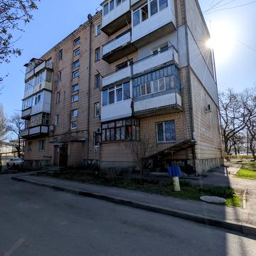 Героїв Маріуполя вул., 81