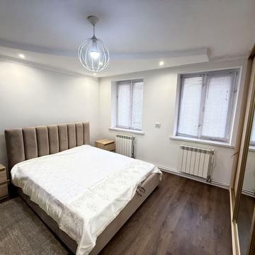 Новознесенська вул., 53