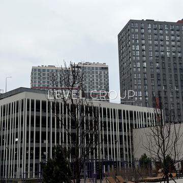 Всеволода Змієнка вул., 15/23