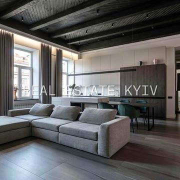 Саксаганського вул., 31/27