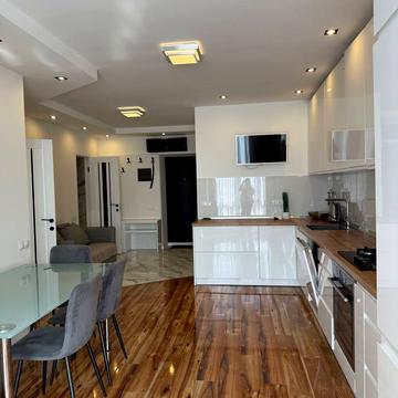 Андрія Мельника вул., 10 к6