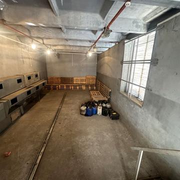 Косенка вул., 1