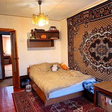 Зарічанська вул., 8