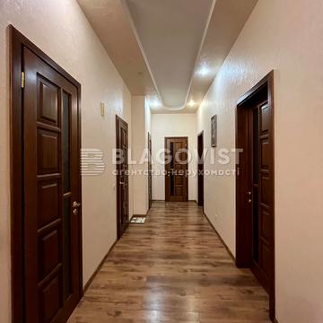 Євгена Коновальця вул. (Щорса), 32-Г