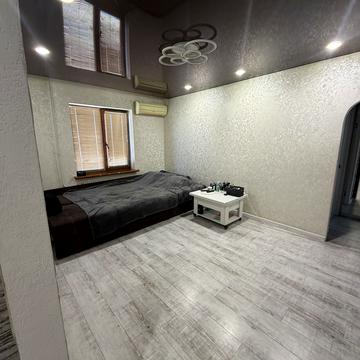 Автозаводська вул., 54