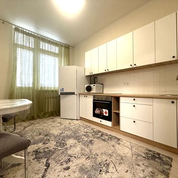 Гната Хоткевича вул. (Червоногвардійська), 10