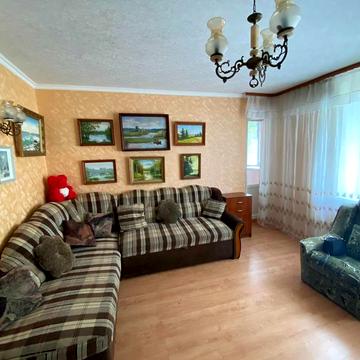 Зодчих вул., 46