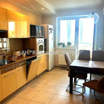 Алішера Навої просп., 69