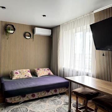 Запорізьке шосе, 56