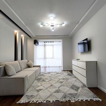 Європейська вул., 2