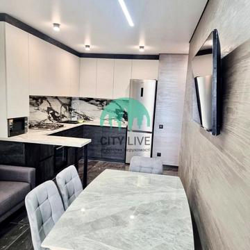 Флотська вул., 10-Б