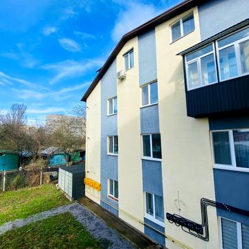 1-й Юності пров., 7