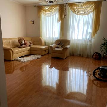 Гетьмана Мазепи вул., 87а