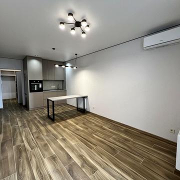 Івана Франка пров., 40 к1