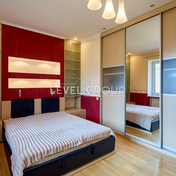 Артилерійський пров., 13