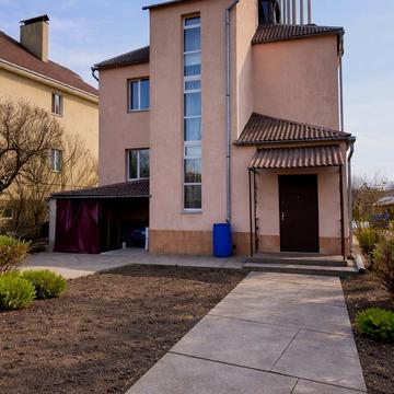 Яблунева вул.