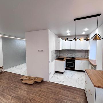 Військових Ветеранів вул., 4